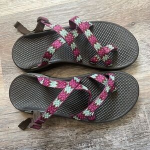 Women’s size 7 Chaco Sandals